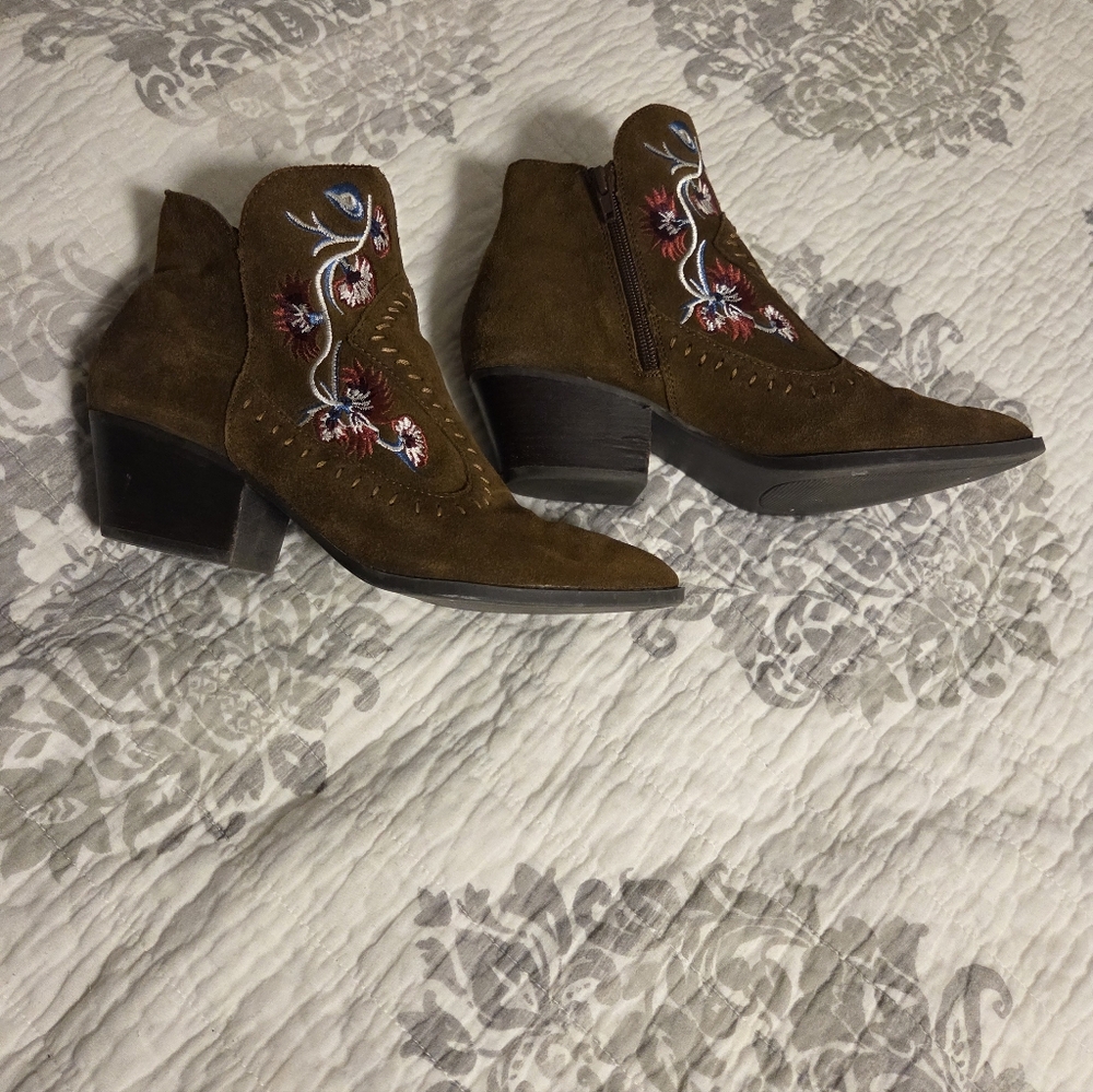 Carlos By Carlos Santana Vivian Booties